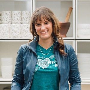 Meet your Posher, Jennifer